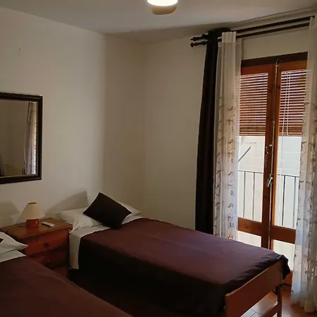 Casa Ca L'ester. Terra Alta. Matarrana. Holiday home *